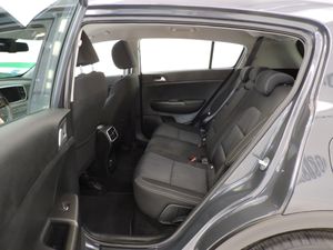 Kia Sportage 1.6 MHEV Business 136CV 4x2 - Foto 10