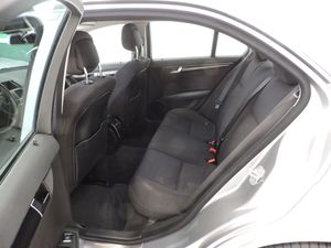 Mercedes Clase C C 180 K BlueEFFICIENCY Berlina - Foto 10