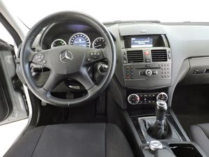 Mercedes Clase C C 180 K BlueEFFICIENCY Berlina - Foto 7