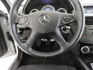 Mercedes Clase C C 180 K BlueEFFICIENCY Berlina - Foto 11