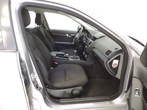 Mercedes Clase C C 180 K BlueEFFICIENCY Berlina - Foto 9