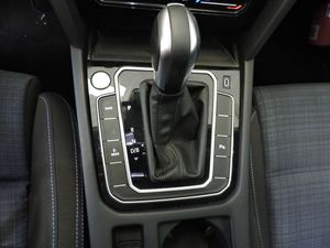 Volkswagen Passat 1.4 TSI GTE Business DSG 4p - Foto 12