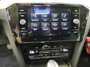 Volkswagen Passat 1.4 TSI GTE Business DSG 4p - Foto 13