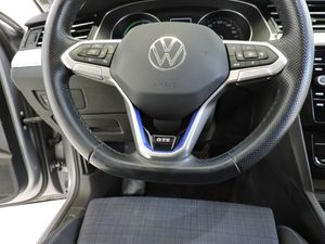 Volkswagen Passat 1.4 TSI GTE Business DSG 4p - Foto 11