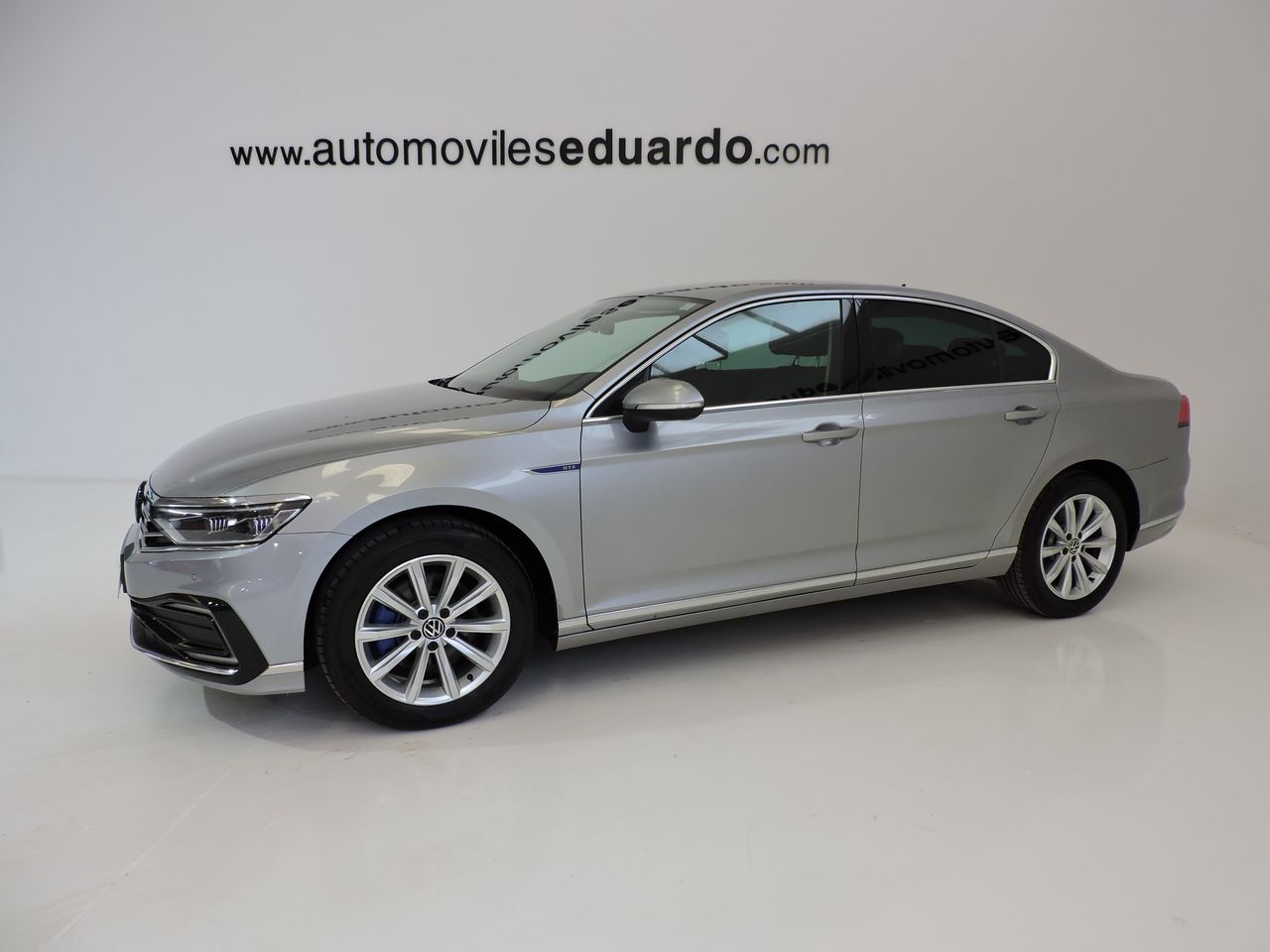 Volkswagen Passat 1.4 TSI GTE Business DSG 4p - Foto 1