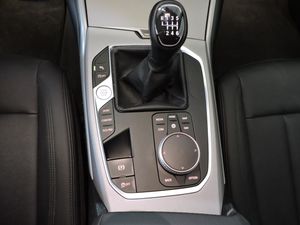 BMW Serie 3 318d - Foto 12