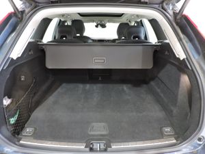 Volvo XC60 SUV T6 PLUG-IN AWD AUTO RECHARGE INS. EXP - Foto 17