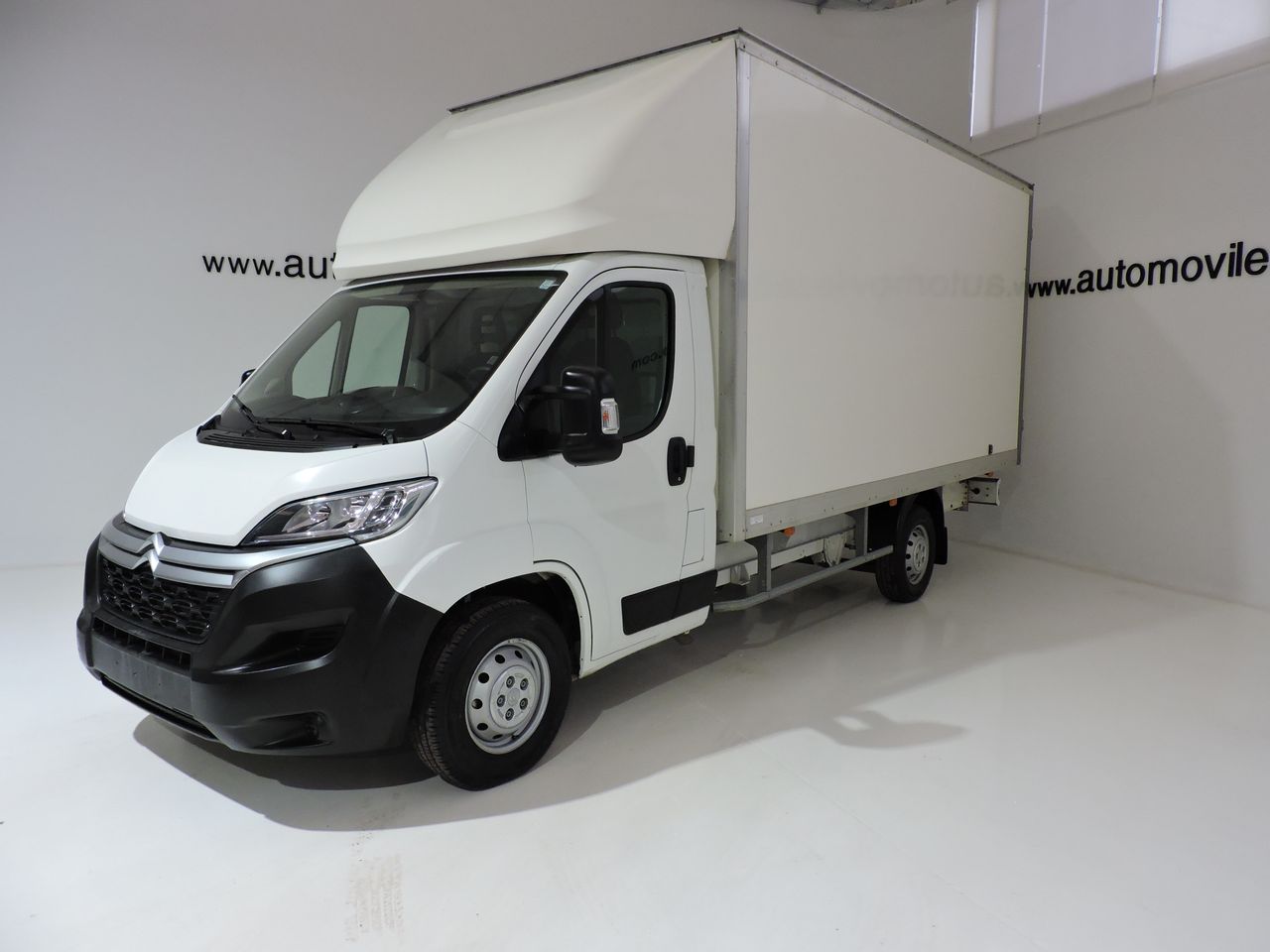 Citroën Jumper Chassis cab 4-35 L4 BlueHDi 140 S&S BVM6 Control - Foto 1