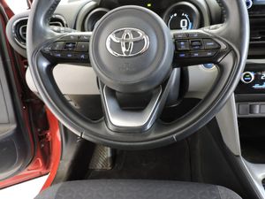 Toyota Yaris Cross Hybrid 1.5 HYBRID 116H DYNAMIC BUSINESS BEYOND - Foto 11