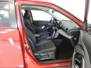 Toyota Yaris Cross 1.5 HYBRID 116H DYNAMIC BUSINESS BEYOND - Foto 9