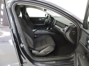 Volvo V60 D3 ADBLUE 150 GEARTRONIC 8 BUSINESS - Foto 13