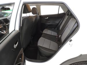 Kia Stonic 1.0 TGDI MHEV - Foto 10