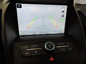 Ford Kuga ST-Line 1.5 EcoBoost Auto-Start-Stop 88 kW (120 CV) 4x2 - Foto 12