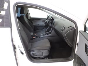 Seat Leon León 5p 1.4 TGI GNC 81 kW (110 CV) Start&Stop Style - Foto 9