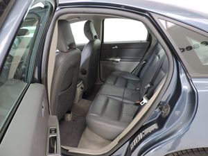 Volvo S40 1.8 Momentum - Foto 10