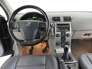 Volvo S40 1.8 Momentum - Foto 7