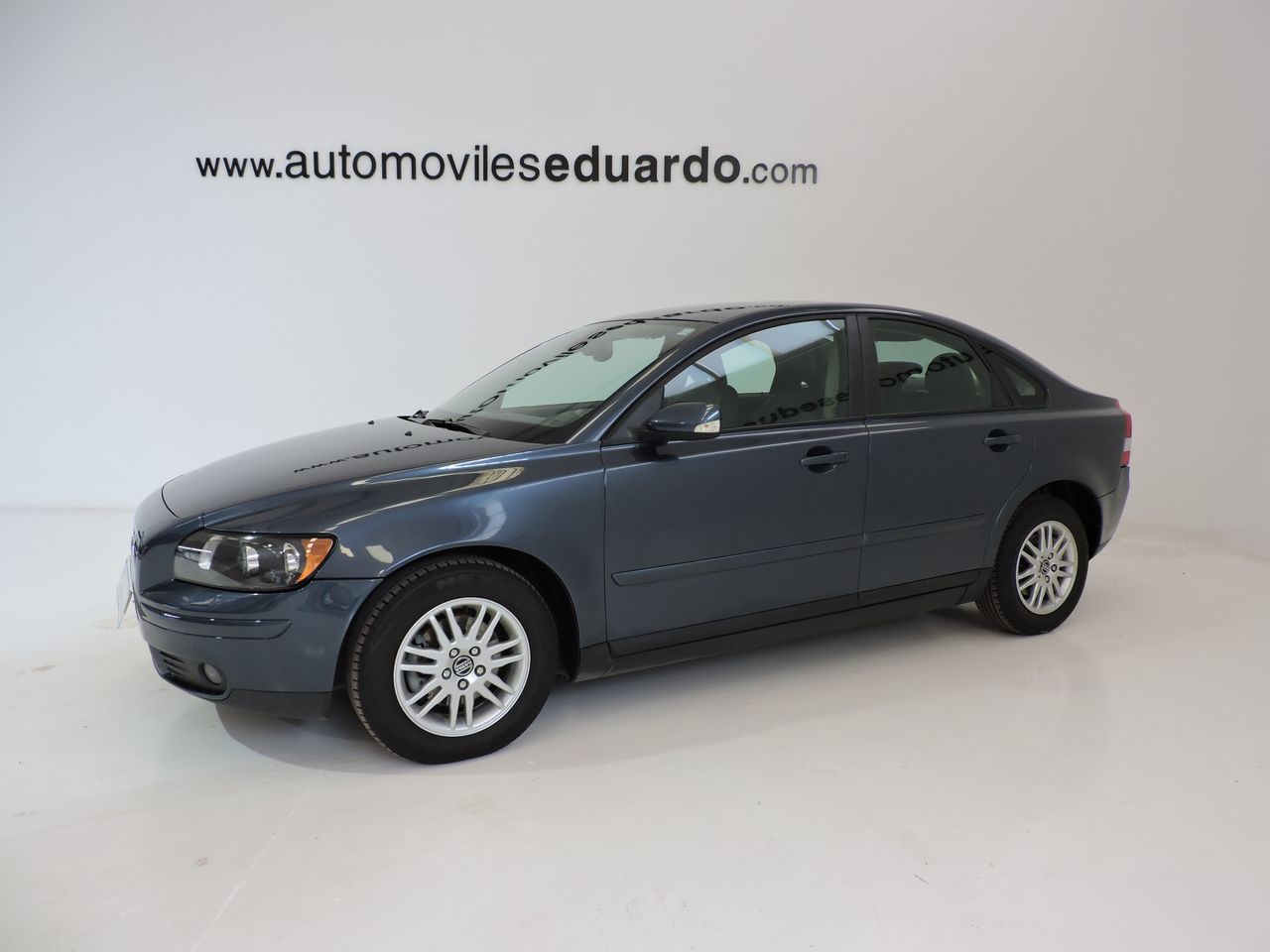 Volvo S40 1.8 Momentum - Foto 1