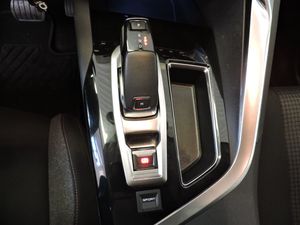 Peugeot 3008 Active PureTech 130 S&S EAT8 - Foto 13