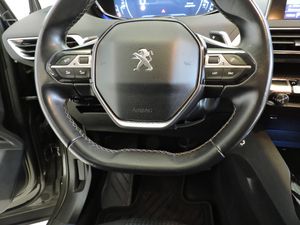 Peugeot 3008 Active PureTech 130 S&S EAT8 - Foto 11
