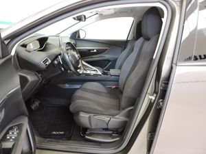 Peugeot 3008 Active PureTech 130 S&S EAT8 - Foto 8