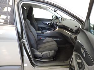 Peugeot 3008 Active PureTech 130 S&S EAT8 - Foto 9