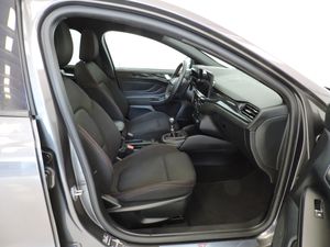 Ford Focus Berlina ST-Line 1.0 EcoBoost MHEV 92 kW (125 CV) - Foto 9