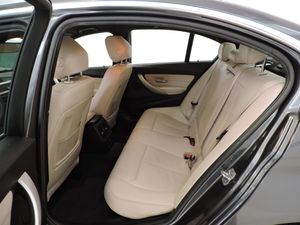 BMW Serie 3 320d Berlina Aut. - Foto 10