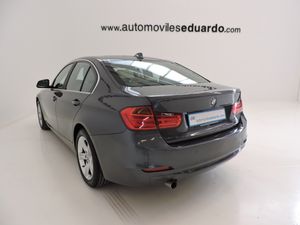 BMW Serie 3 320d Berlina Aut. - Foto 6