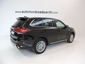 Mitsubishi Outlander PHEV Kaiteki 4WD - Foto 4