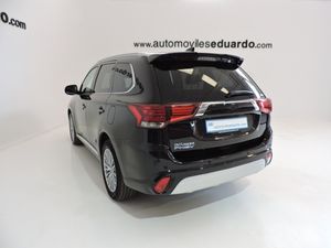 Mitsubishi Outlander PHEV Kaiteki 4WD - Foto 6