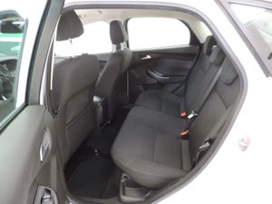 Ford Focus Berlina Trend+ 1.0 EcoBoost 92 kW (125 CV) Auto-Start-Stop - Foto 10