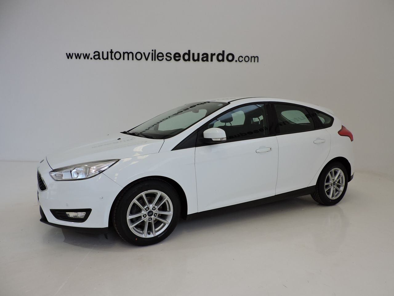Ford Focus Berlina Trend+ 1.0 EcoBoost 92 kW (125 CV) Auto-Start-Stop - Foto 1