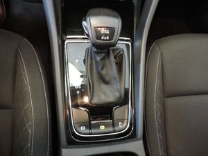 Skoda Karoq Ambition 2.0 TDI 110 kW (150 CV) DSG 4x4 - Foto 9