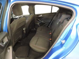 Ford Focus Berlina ST-Line 1.0 EcoBoost MHEV 114 kW (155 CV) - Foto 10