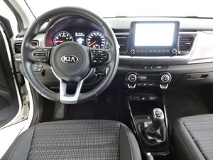 Kia Stonic 1.0 T-GDi MHEV iMT 74 kW (100 CV) Drive - Foto 7