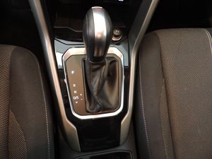 Volkswagen T-Roc 1.5 TSI ACTIVE BUSINESS DSG - Foto 9