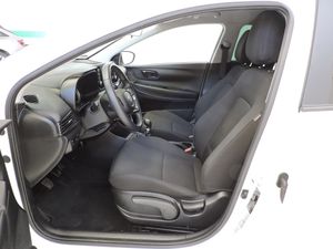 Hyundai i20 1.2 MPi 6undefined (84 CV) Klass - Foto 8