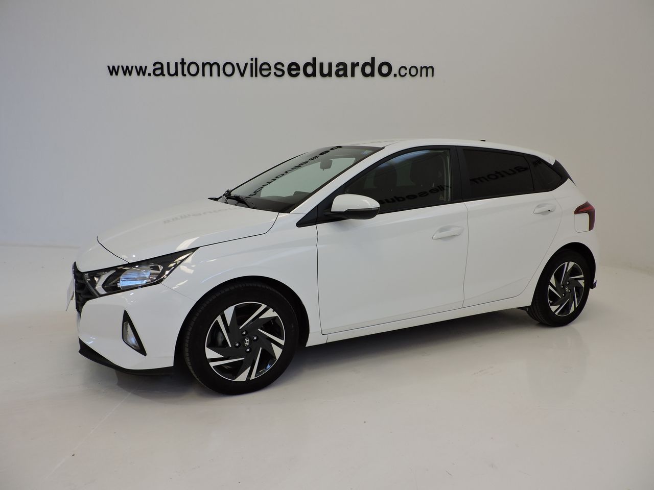 Hyundai i20 1.2 MPi 6undefined (84 CV) Klass - Foto 1