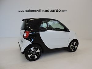 Smart Fortwo SMART FORTWO COUPÈ EQ 81CV PASSION - Foto 4