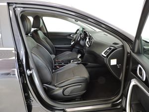 Kia XCeed XCEED 1.6 GDI ISG ISG PHEV ACTIVE BUS DCT6 - Foto 9