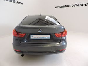 BMW Serie 3 318d Berlina - Foto 5