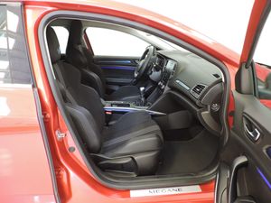 Renault Megane Mégane Berlina GT Line Energy TCe 97 kW (130 CV) - Foto 9