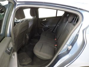 Ford Focus Berlina ST-Line 1.0 EcoBoost MHEV 114 kW (155 CV) - Foto 10