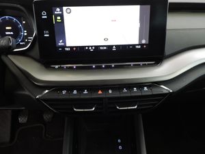 Skoda Octavia Octavia 1.0 TSI Greentech Business Edition 5p - Foto 12