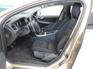 Volvo S60 Kinetic DRIVe - Foto 7