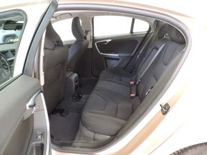 Volvo S60 Kinetic DRIVe - Foto 10