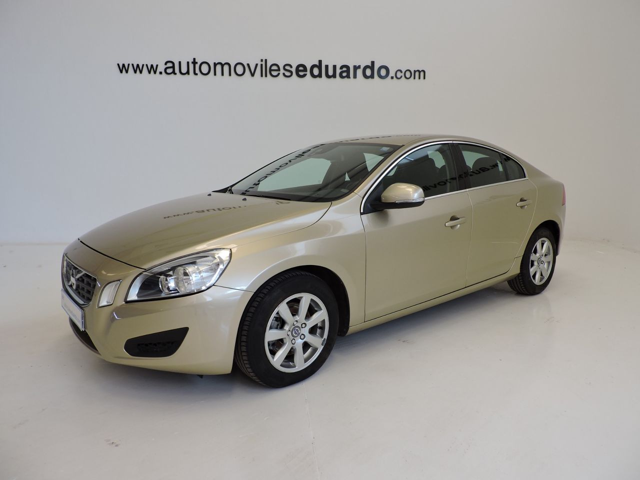 Volvo S60 Kinetic DRIVe - Foto 1