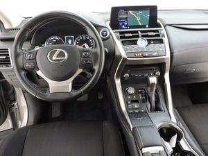 Lexus NX NX 300h Business Line 5d - Foto 7