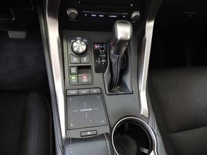 Lexus NX NX 300h Business Line 5d - Foto 12