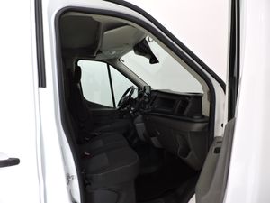 Ford Transit FORD TRANNSIT 2.0 MHEV VAN LIMITED 130CV - Foto 9